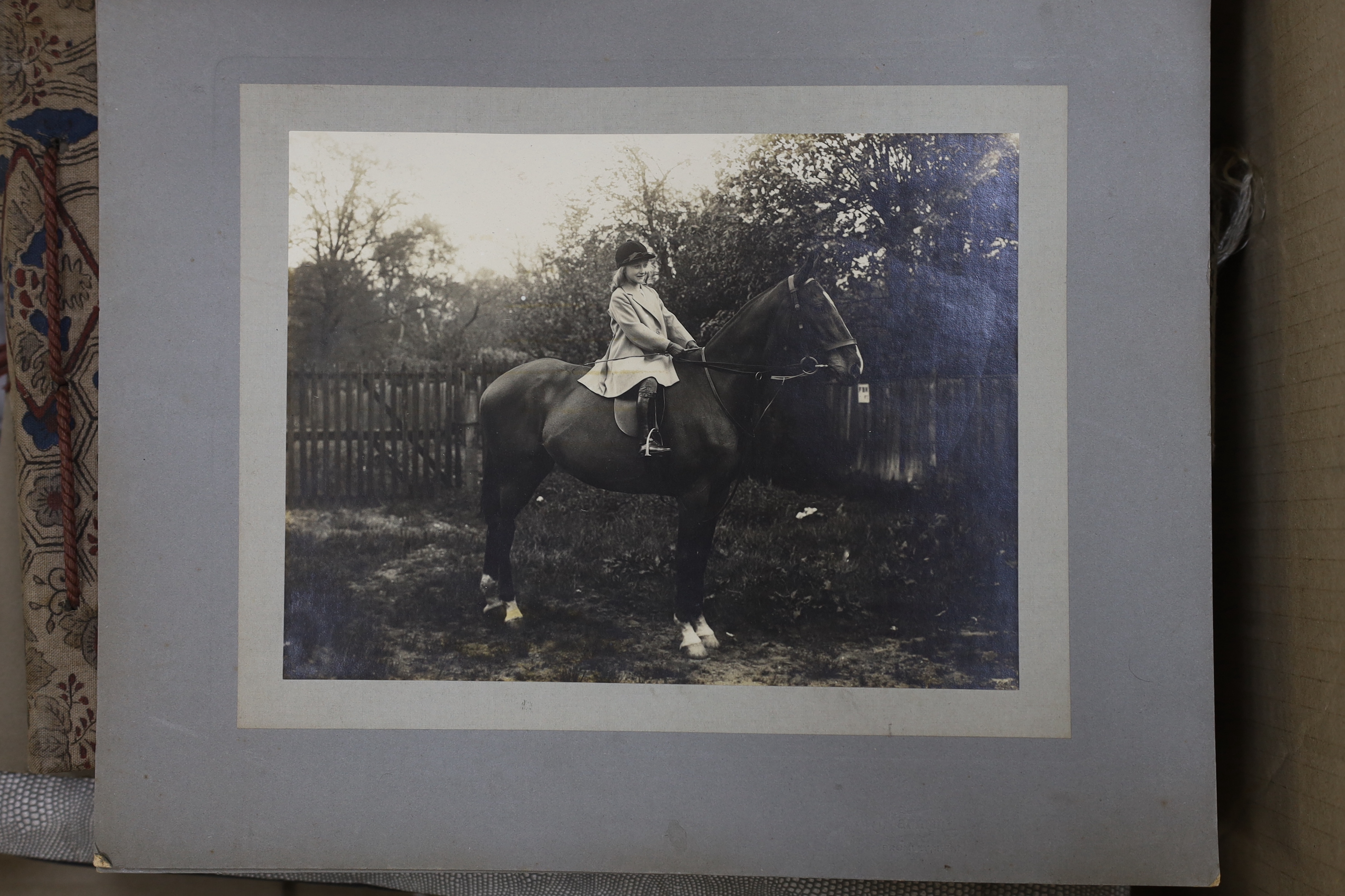 Four early 20th century photo albums and various loose photos